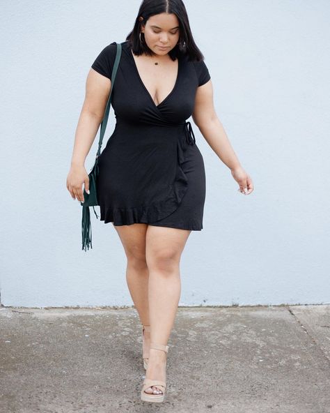 Plus Size Hairstyles, Outfit Curvy, Plus Size Tips, Plus Size Party, Plus Size Looks, Chic And Curvy, Plus Size Summer Outfits, Look Plus Size, Plus Size Party Dresses