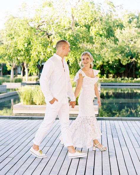 Go inside this pink-themed welcome party in Cancun, Mexico. All White Welcome Party, White Welcome Party, White Attire, Mexico Party, Wedding Color Schemes Spring, Wedding Color Palettes, Martha Weddings, Color Palette Inspiration, Welcome Party