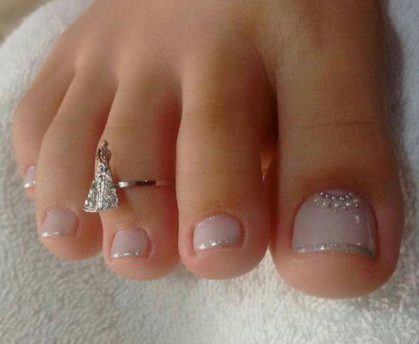 Super cute for Summer! 13 Nails, Boho Nails, Unghie Nail Art, Toe Nail Color, Pretty Toe Nails, Cute Toe Nails, Pedicure Designs, Toe Nail Designs, Pedicure Nail Art