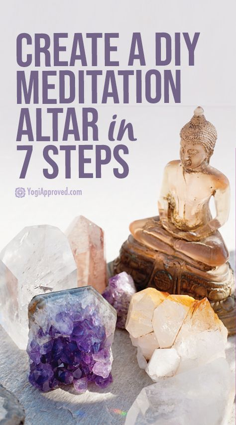 Mediation Alter Ideas, Yoga Alter Ideas, Crystal Altar Ideas Inspiration, Cozy Meditation Corner, Meditation Alter Ideas, Yoga Altar Meditation Corner, Mediation Space Ideas, Meditation Table Ideas, Making An Altar At Home