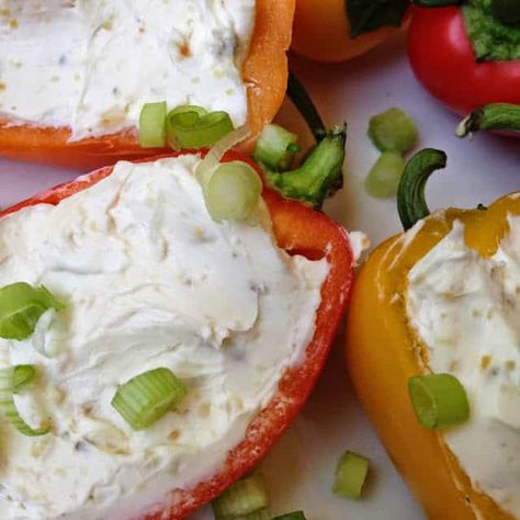 Green Pepper Dip, Super Easy Dips, Skillet Bread, Pepper Dip, Mini Peppers, Vegetables For Babies, Easy Dip, Stuffed Pepper Dip, Stuffed Mini Peppers