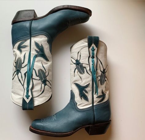 Shoes and Boots — UHL Unique Cowboy Boots, Dyi Boots, Hoedown Outfit, Painted Cowboy Boots, Cow Boots, Summer Paintings, Villain Dresses, Cute Cowgirl Boots, Boot Scootin Boogie