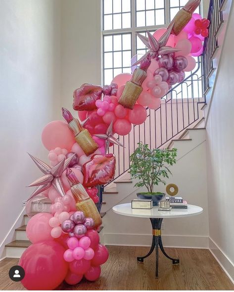 Tent Sleepover, Balloon Business, Baby Gender Reveal Party Decorations, Spiral Stair, Mermaid Birthday Party Decorations, Prom Decor, Gender Reveal Party Decorations, Balloon Party, Giant Balloons