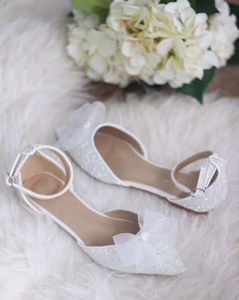 Best Bridal Shoes, Classic Black Boots, Shoes Bridesmaid, Country Shoes, Organza Bow, Designer Wedding Shoes, Strap Flats, Glitter Flats, Wedding Boots