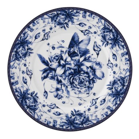 This plate is a perfect choice for those who desire unconventional yet practical tableware for their kitchen. Its spacious design is perfect for serving dinners and can add a unique touch to any table setting. Chinoiserie Plates, Blue And White Dinnerware, Kids Plates, White Dinner Plates, Porcelain Blue, Blue And White China, Porcelain China, China Plates, China Patterns