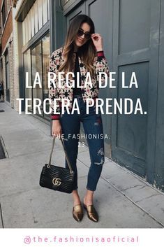 ¿Sabés como utilizar la tercera prenda? Esto hara de tu outfits básicos, mas llamativos. 35 Year Old Woman, Casual Oufits, Weekend Style, Inspiration Style, Outfits Casuales, Moda Fashion, Colorful Fashion, Jean Outfits, Work Outfit