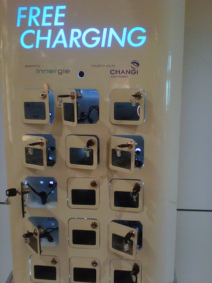 Singapore. Free charging station for mobile phones of any types. Electronics Store Design, Electronic Charging Station, Mobile Charging Station, Gym Design Interior, Locker Designs, Phone Charging Station, Phone Store, Slow Internet, Charger Station