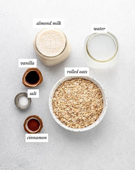 Almond Milk Breakfast Recipes, Creamy Oatmeal Recipes, Oatmeal Milk Recipe, Almond Milk Oatmeal, Oatmeal With Milk, Oatmeal With Honey, Blended Oatmeal, Oatmeal Aesthetic, Oatmeal With Almond Milk