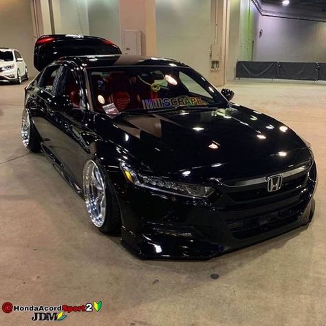 Honda Accord Custom, 2018 Honda Accord, Honda Accord Sport, Honda Accord Coupe, Honda Accord Ex, Pretty Cars, Car Exterior, Modified Cars