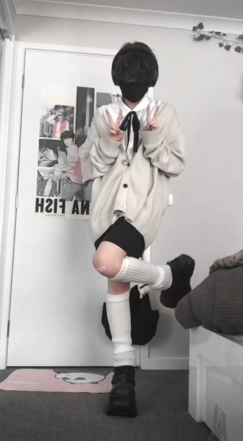 Soft Male Outfits, Shoujo Boy Outfit, Cute Femboy Outfit, Fem Boy Aesthetic, Kawaii Clothes Boy, Femboy Outfits Ideas Male, Kawaii Boy Outfits, Coquette Boy, Fem Boy Outfits