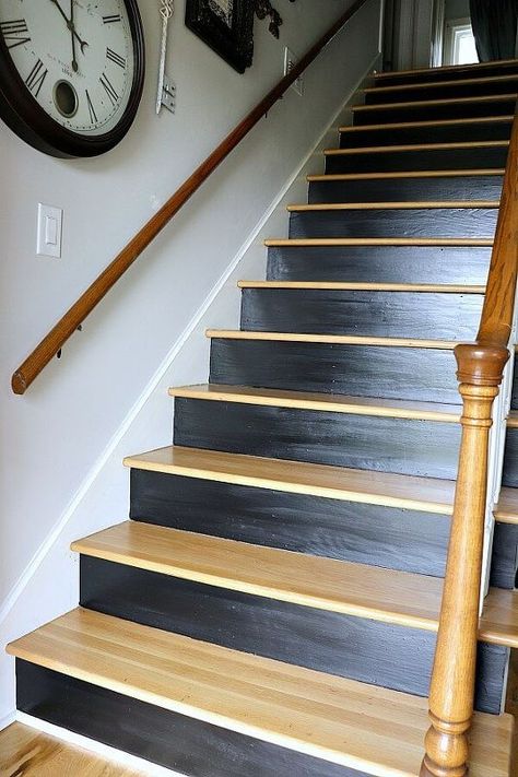 Black painted stair risers Painted Stair Risers, Diy Staircase Makeover, Stairs Renovation, Painted Staircases, Black Stairs, Stair Makeover, Traditional Staircase, Diy Staircase, Stairs Makeover