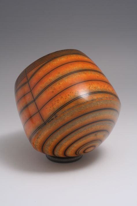 Terra-sigillata Bowl. Tilting Form by Duncan Ross Duncan Coral, Pottery Jugs, Ceramic Tools, Sculptures Céramiques, Clay Bowl, Ceramic Artwork, Clay Vase, Slab Pottery, Ceramic Techniques