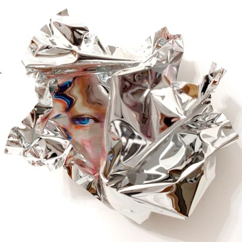 martin c herbst hidden treasures reflective portraits These oil paintings cast reflections on the crumpled, aluminum surface.