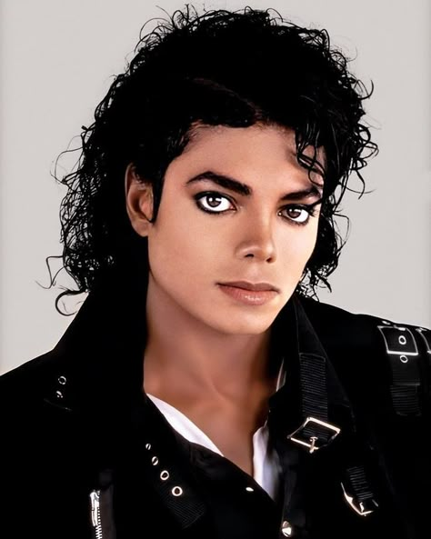 Michael Jackson 1987, Michael Jackson, Black