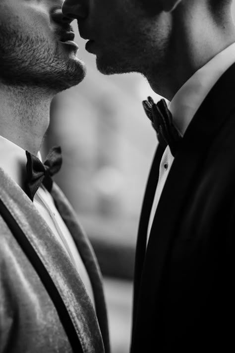 The Grooms Wore Dolce & Gabbana For Their Star-Studded Los Angeles Wedding | Vogue Mlm Aesthetic Wedding, Gay Couple Photoshoot, Gay Engagement Photos, Gay Wedding Photography, Men In Love, Wedding Vogue, Gay Wedding Photos, Wedding Guest List, Men Kissing