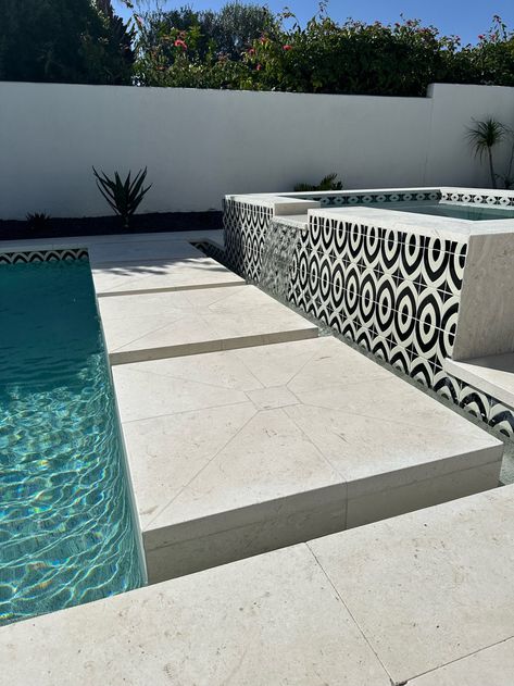 Travertine pool tile