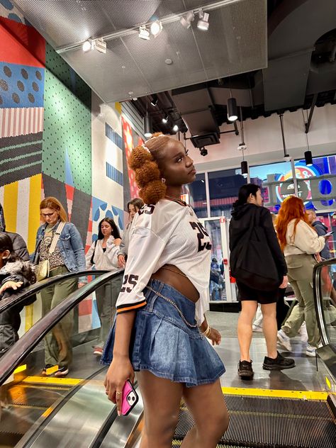 #mall #aesthetic #jerseyoutfit #blokette #blackgirl Mall Escalator Aesthetic, Mall Date Outfit, Escalator Aesthetic, Mall Escalator, Mall Date, Mall Aesthetic, Woman Shopping, Date Outfit, High School Outfit