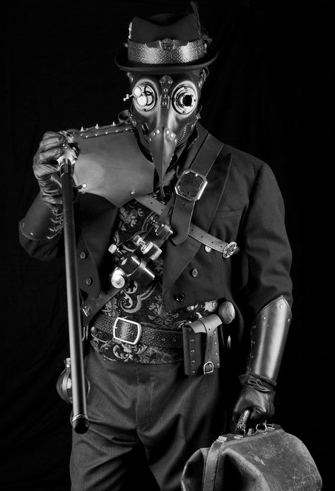 Steampunk Plague Doctor, Scp 049, Plague Doctor, Gas Mask, High Fantasy, Anime Artwork, Samurai Gear, Halloween Costumes, Mask