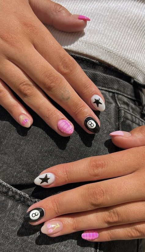 Nail Ideas Short Nails, Short Nails Pink, Nails Spring Break, Nail Design Glitter, Teen Nails, Spring Break Nails, Winter Manicure, Broken Nails, Summery Nails