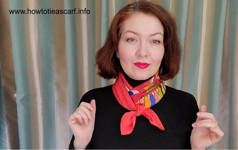 Scarf With Turtleneck, Short Scarf Tying, Style A Silk Scarf, Scarf Tying Tutorial, Turtleneck Sweater Outfit, Scarf Wearing Styles, Mock Dress, High Neck Shirts, Small Silk Scarf