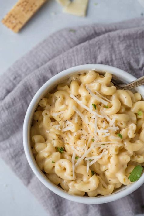 instant pot macaroni and cheese Instapot Mac And Cheese, Casserole Mac And Cheese, Brown Rice Dishes, Cheese Mac And Cheese, Instant Pot Mac And Cheese, Pot Mac And Cheese, Mac And Cheese Casserole, Mac And Cheese Bites, Pastas Recipes