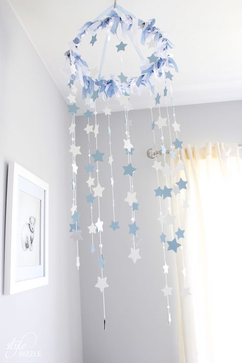 DIY nursery star mobile tutorial: how to make your very own baby mobile! This is an easy to follow boy nursery mobile idea that anyone can recreate. Click to get the step-by-step instructions.    #boynursery #nurseryideas #nurserymobile Diy Baby Mobile Tutorial, Diy Mobiles, Diy Nursery Mobile, Twin Strollers Infants, Boy Mobile, Baby Nursery Diy, Baby Diy Projects, Diy Baby Mobile, Yellow Nursery