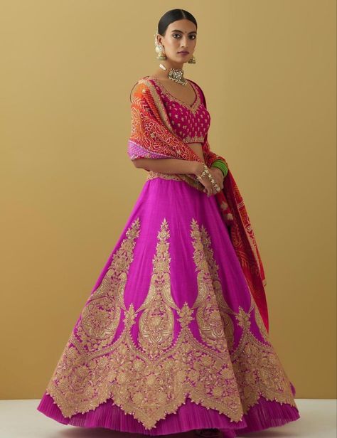 Nidhi Tholia, Scalloped Edge, Lehenga, Ball Gowns, Formal Dresses, Embroidery, Pink