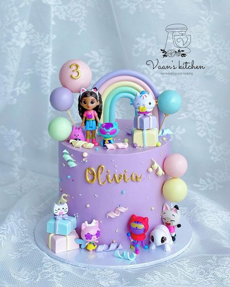 Gabby Theme Cake ❤️❤️❤️ #birthdqaycakes #cupcakes #buttercreamcakes #fondantcakes #customcakes #handmadetopper #cakedecor #cakedesign #sydneycake #sydneycakes #vaanskitchen #spongecake #gabbycake #vaankitchen #gabbythemecake #gabbycakes Gaby’s Dollhouse Birthday Cake, Gabbie's Dollhouse Birthday Cake, Gabby The Dollhouse Cake, Gabby Gabby Cake, Gabi Dollhouse Birthday Cake, Gabby Cats Cake, Gabby’s Dollhouse Birthday Cake Diy, Gabbie Dollhouse Cake, Creature Cases Cake