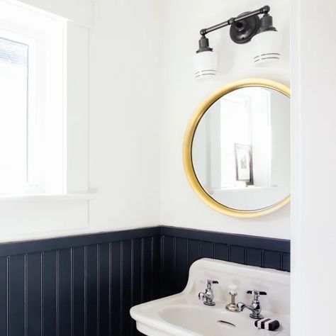 Browse Photos | Apartment Therapy Black Beadboard, Rustic Remodeling Ideas, Rustic Remodel, Guest Bath Remodel, Beadboard Bathroom, Wainscoting Bathroom, Primitive Bathrooms, Shower Tips, Boys Bathroom