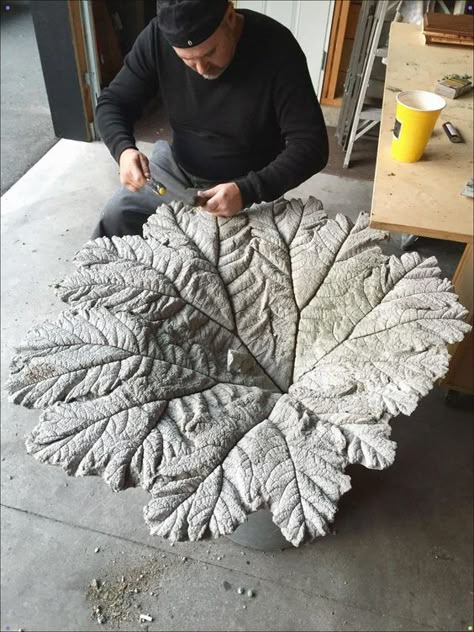 Gardening Design Ideas, Cement Leaves, Garden Ideas To Make, Ideas Garden Design, Concrete Leaves, Cement Garden, Gardening Design, Summer Mantle, Cement Diy