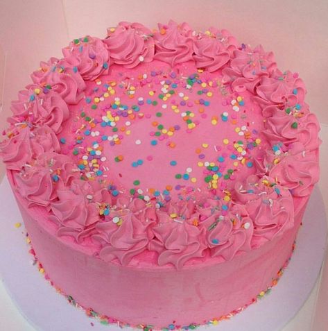 26 Birthday Cake, Pink Sweets, Confetti Sprinkles, Pastel Cupcakes, Pink Birthday Cakes, Sprinkle Cake, Healthy Cake, Cute Birthday Cakes, Soft Cute