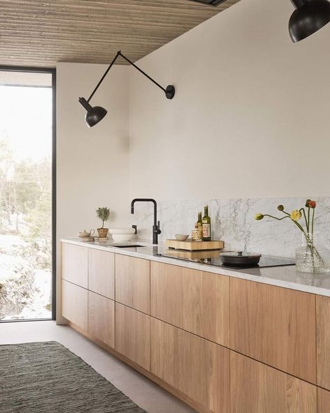 Wooden Ikea Kitchen, Ikea Light Ash Kitchen, Stendsun Ikea Kitchen, Plain Sliced White Oak Cabinets, Minimal Oak Kitchen, Ikea Kitchen Wood Cabinets, Ikea Scandinavian Kitchen, Ikea Kitchen Frojered, Ikea White Oak Kitchen