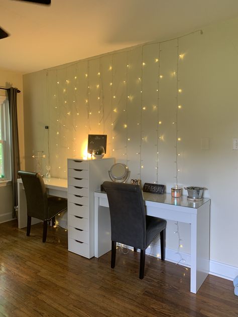 aesthetic room. twinkle lights. fairy lights. ikea desk. ikea alex 9. Malam Desk Ikea, Fairy Lights Desk, Fairy Lights Ikea, Desk With Lights, Desk Ikea, Dressing Table Decor, Cool Room Decor, Ikea Alex, Fairy Lights Bedroom