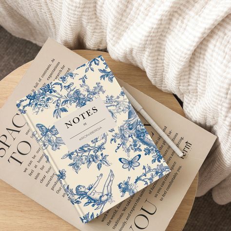 This French toile De Jouy Notebook is a unique gift for yourself or anyone to whom you want to give your loving gesture! Dive into mindful practice, doodles, study, or work, this notebook will be there for any writing you will do. For those who are really serious about their journal- this 128-page hardcover journal offers a wraparound durable print from front to back. - 128 ruled line pages (64 sheets) - Page paper weight: 90 gsm - One size: 5" x 7" (12.7 x 17.8 cm) - Full wraparound print - Cas English Journal Cover, Doodles Study, Practice Doodles, Journaling 2024, Trendy Stationery, Monogram Notebook, Toile Pattern, Notebook Cover Design, Vintage Notebook