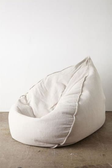 Diy Bean Bag Chair, Bean Bag Lounge Chair, Bean Bag Living Room, Bean Bag Design, Modern Bean Bags, Bean Bag Cover, Chair Designs, Bean Bag Covers, Ikea Chair