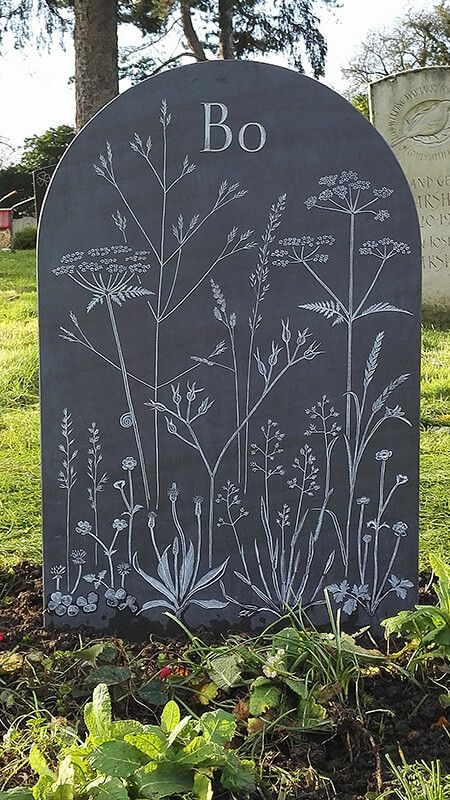 Contemporary Headstones — The Lettering Arts Trust Monument Design Ideas, Grave Monument Ideas, Modern Headstone Design, Gravestones Ideas, Grave Headstone Ideas, Headstones Designs Unique, Unique Headstones Ideas, Headstone Ideas Design, Grave Stones Ideas