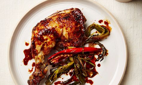 Easy Ottolenghi: eight main course recipes for autumn Ottolenghi Chicken, Otto Lenghi, Yotam Ottolenghi Recipes, Ottolenghi Recipes, Lime Recipes, Beef Pasta, Yotam Ottolenghi, Main Course Recipes, Lime Chicken