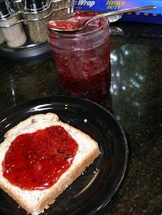 Razzleberry Jam, Pampered Chef Chopper, Canning Jam Recipes, Easy Jam, Canning Jam, Pampered Chef Recipes, Root Cellar, Jam And Jelly, What's For Dinner