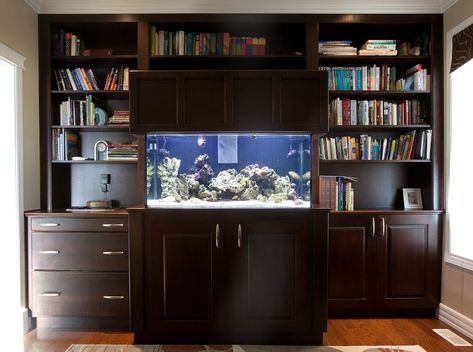 Someday, I'll have a study and one wall will look like this. Fish Tank Bookcase, Wall Frames Diy, Bathroom Luxury Design, Fish Tank Cabinets, Tv Cabinet Design Modern, Aquarium Cabinet, Castle House Plans, Fish Room, Marine Tank