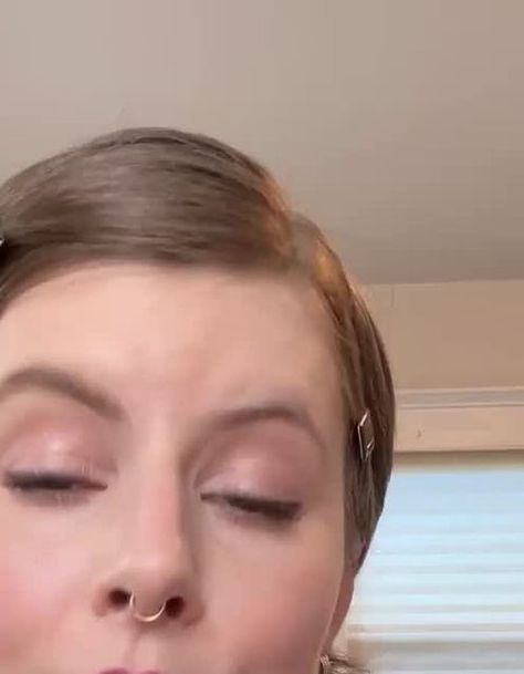 Anastasia Beverly Hills on Instagram: "Achieving gorgeous brows just got easier! See how celebrity makeup artist @makeupbymelissam uses the ABH Brow Wiz and Brow Freeze for perfect brows that stay all day ✨" Abh Brow Wiz, Brow Freeze, Skin Care And Makeup, Celebrity Makeup Artist, Perfect Brows, Beauty Tips And Tricks, Celebrity Makeup, The Wiz, Anastasia Beverly Hills