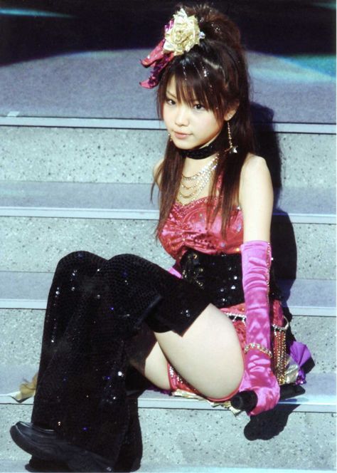 Aesthetic Pink Images, Gyaru Clothes, Gyaru 2000s, Idol Costume, Tanaka Reina, Reina Tanaka, Sayumi Michishige, Kawaii Culture, Idol Aesthetic