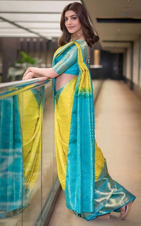 Blaus Design, Tanjin Tisha, Saree Color Combinations, Sarees Design, South Indian Blouse Designs, Indian Blouse Designs, Kanjeevaram Sarees, Blouses Designs, Sari Design