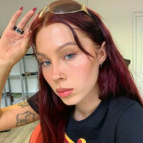 Burgundy Hair With Green Eyes, Plum Hair Blue Eyes, Burgundy Hair With Blue Eyes, Wine Red Hair Blue Eyes, Plum Hair Pale Skin, Dark Red Hair And Blue Eyes, Blue Eye Red Hair, Cherry Red Hair On Pale Skin, Cherry Red Hair Pale Skin