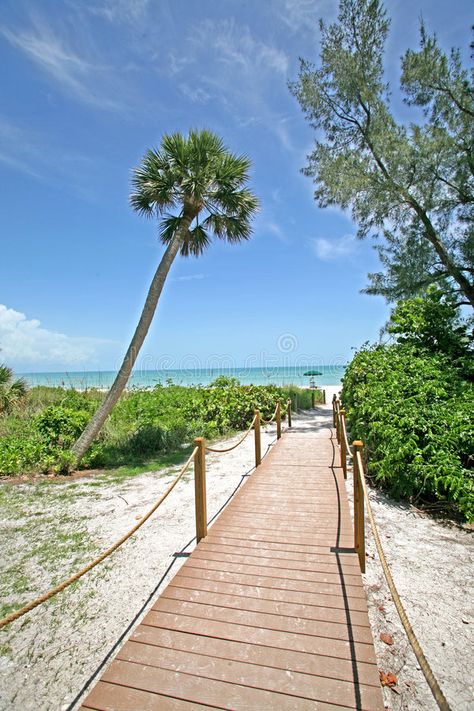 Beach Pathway, Wood Pathway, Boardwalk Beach, House Fence, Beach Path, Beach Lighting, Captiva Island, Wooden Posts, Modern Landscape