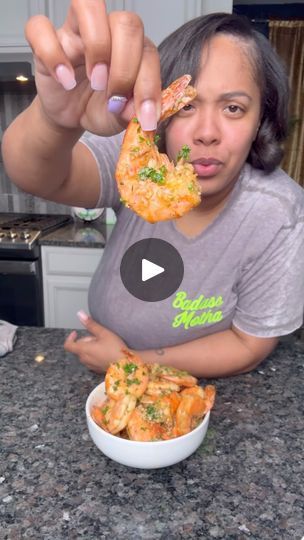 437K views · 11K reactions | RECIPE BELOW! I loveeeee shrimp and baked means “healthy” right? Lol i mean we aint DRINKING The butter dangggggggg lol @juicelovethekids  just hadddd to be in the video lol
2 pounds 13/15 shrimp 
2 cloves garlic, chopped
Fresh parsely
Old bay
@kimmyskreationsproducts garlic butter and herb seasoning!
1 stick salted butter (If you use imperial, we gone square up)

Preheat oven to 400. Mix shrimp (leave shell on for max flavor) seasonings, garlic and butter. Baked uncovered for 15-18 minutes. Add parsley and enjoy! #kimmyskreations #bakedshrimp #appetizer #seafood | Kimmy’s Kreations Shell On Shrimp Recipes, Shrimp Videos, Jumbo Shrimp Recipes, Shrimp In The Oven, Baked Shrimp Recipes, Chicken Crockpot Recipes Easy, Main Course Dishes, Garlic Butter Shrimp, Turkey Time