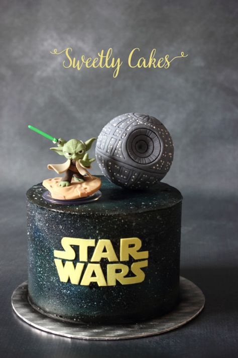 Sample Design 1.) 1st Tier of the Cake - I like the cake color here... and the Star Wars Logo Star Wars Torte, Star Wars Birthday Cake, Cake Designs For Kids, Cupcake Birthday Party, Star Wars Cake, Star Wars Birthday Party, Star Wars Wedding, Star Wars Birthday, Star Wars Kids