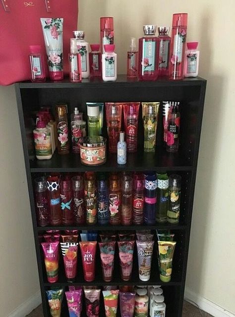 So... I decided to take a picture of my dresser filled with all of this. People say I’m obsess with Bath And Body Works. What do you think?🤦🏽‍♀️🤤😂😭 Dream Rooms, Clear Acrylic Makeup Organizer, Rangement Makeup, Perfume Storage, Perfume Organization, Bath And Body Works Perfume, Glam Room, Room Goals, Beauty Room