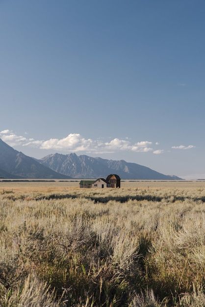 Rural America Photography, House In Field, House In The Field, Drawtober 2024, Native American Longhouse, House In A Field, Environment References, Rural Photography, English Project