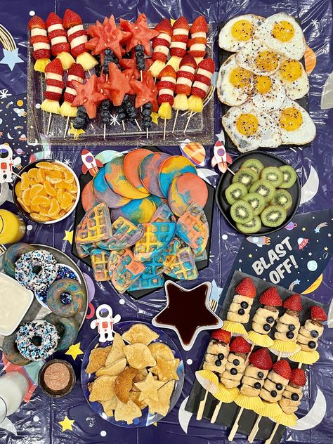 Blast Off! Breakfast Spread by The BakerMama Eclipse Breakfast Ideas, Space Breakfast, Solar Eclipse Breakfast Ideas, Outer Space Fruit Platter, Space Themed Breakfast Food, Space Themed Meals, Space Themed Charcuterie Board, Space Themed Breakfast, Space Theme Dinner Food