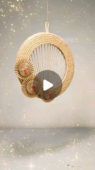 Rope Crafts Diy Wall Hangings, Wood Sticks Crafts, Handcraft Ideas, Rope Craft Ideas, Rope Projects, Cardboard Crafts Diy, Rope Decor, Rope Diy, Diy Wind Chimes